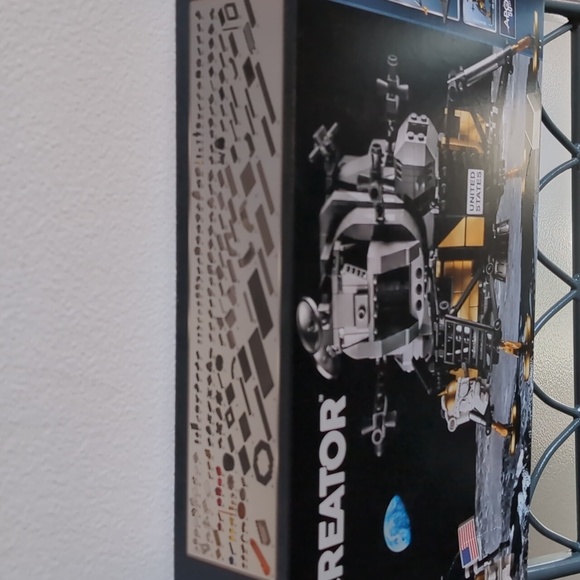 Lego,Creator 10266,NASA Apollo 11 Lunar Lander,New In Box. - Picture 7 of 9